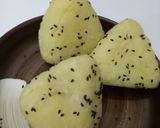 Hình bước làm 5 của món Xôi Đậu Xanh Sầu Riêng Phiên Bản Onigiri