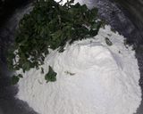 A picture of step 1 of Pudina laccha paratha.
