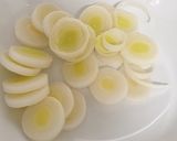 Foto del paso 1 de la receta: Puré de calabacín y patata (apto para gastritis y sin gluten)