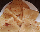 A picture of step 4 of Soft layered chapatis.