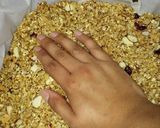 A picture of step 6 of My Favorite Granola Bars.