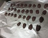 Foto del paso 3 de la receta: Nueces pecanas chocolateadas 🍫