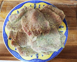 Foto del paso 1 de la receta: Milanesas de lomo con jamón de York y queso
