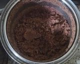 A picture of step 2 of Oreo Biscuit cake.