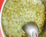 Hình bước làm 1 của món Chè củ năng, sen đậu