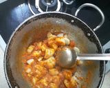 A picture of step 3 of Meethi poori aloo ki sabzi.
