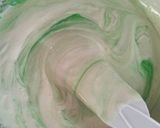 Foto langkah ke 3 dari resep Cake Potong Pandan.