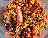 लाल भाजी उड़द दाल की सूखी सब्जी(lal bhaji udad ki sukhi dal recipe in hindi) रेसिपी चरण 4 फोटो