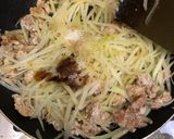 Foto langkah ke 3 dari resep Tumis Pepaya Daging Babi.