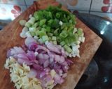 Foto langkah ke 4 dari resep Nasi Bakar/ Nasi Bakar Ayam Kemangi Masak Magicom.