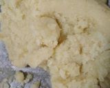 A picture of step 2 of Mava laddoo.