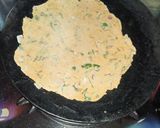 A picture of step 5 of Missi roti.