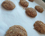 Foto del paso 2 de la receta: Galletas de plátano, avena y miel sin huevos y harina !!