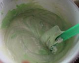 Foto langkah ke 4 dari resep Bolu Pandan Irit Kempus no obat"an (edisi terbawa mimpi) / sponge cake.