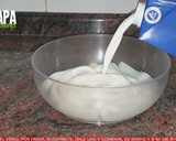 Foto del paso 2 de la receta: Calamares a la romana con mayonesa picante