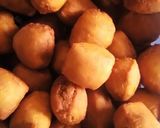 A picture of step 4 of Half-cake bites.