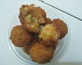 Foto langkah ke 8 dari resep Kroket kentang ayam.