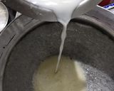 A picture of step 5 of White sauce cheesy pasta.