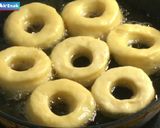 Foto langkah ke 5 dari resep Donat kampung rasa premium.