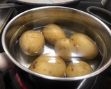 Foto del paso 5 de la receta: Carrilleras en salsa con puré de trufa negra