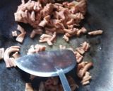 Foto langkah ke 3 dari resep Usus oseng pedas.