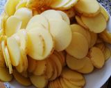 Kartoffelgratin recept fázis 1 fotója