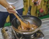 รูปขั้นตอนการทำที่ 22 ของ น้ำพริกปลากระป๋อง ทำแบบง่ายๆ แต่หอมอร่อยมาก