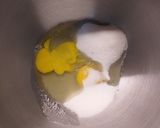 Foto del paso 1 de la receta: Cuadraditos húmedos de pera