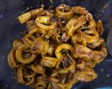 A picture of step 1 of Squid Ghee Roast.