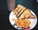 A picture of step 1 of Quick and easy french toast.