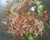 Foto langkah ke 3 dari resep Bihun Goreng Pedas.