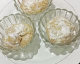 A picture of step 6 of Tricolour Dahi Vada.