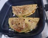 A picture of step 8 of Makhani wrap.