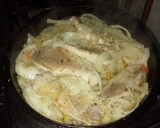 Foto del paso 2 de la receta: Lomito de armado sobre colchón de cebolla acompañado de torrejas mixtas
