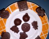 Foto del paso 8 de la receta: Temperado de chocolate con relleno de ate de guayaba