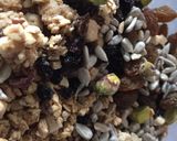 รูปขั้นตอนการทำที่ 2 ของ โยเกิร์ตใส่ผลไม้และถั่ว Fruits & nuts yogurt (breakfast แบบง่ายมากๆ)
