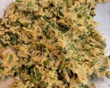 A picture of step 6 of Radish methi Paratha made with cornmeal.