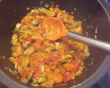 Foto del paso 3 de la receta: Merluza en salsa