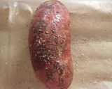 صورة لخطوة 1 من وصفة بطاطس في الفرن 🥔
