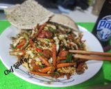 Foto del paso 10 de la receta: Repollo salteado con huevo y salchichas... LuisFy