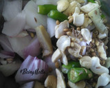 A picture of step 2 of Jaipuri Pulao.