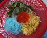 Foto langkah ke 1 dari resep Bakso kuah instan yang rasanya seperti abang kaki lima.