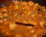 Foto del paso 4 de la receta: Curry laksa de calabaza con piña, espárragos y gambas