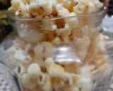 Foto langkah ke 3 dari resep Popcorn SilverQueen White Chocolate.