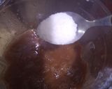 A picture of step 2 of Khatti meethi chutney.