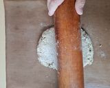 Foto del paso 3 de la receta: Cracker rústicas de avena y orégano 🌱