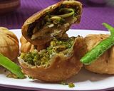 A picture of step 7 of Hari tuvar kachori lilva ni kachori.