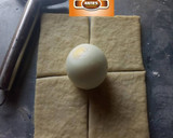 A picture of step 3 of Scotch egg.
