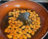 Foto del paso 1 de la receta: Guisado de huevo