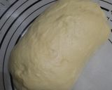 Foto langkah ke 3 dari resep Basic Milk Bread (Resep Roti Tawar, Empuk!).